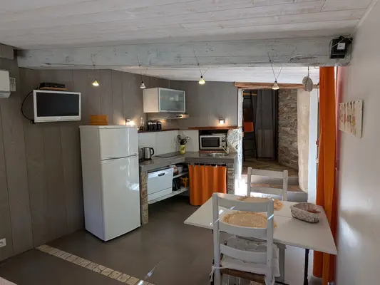 Gîte - Les Pieds dans l'eau - @ Manoir de Gémenos