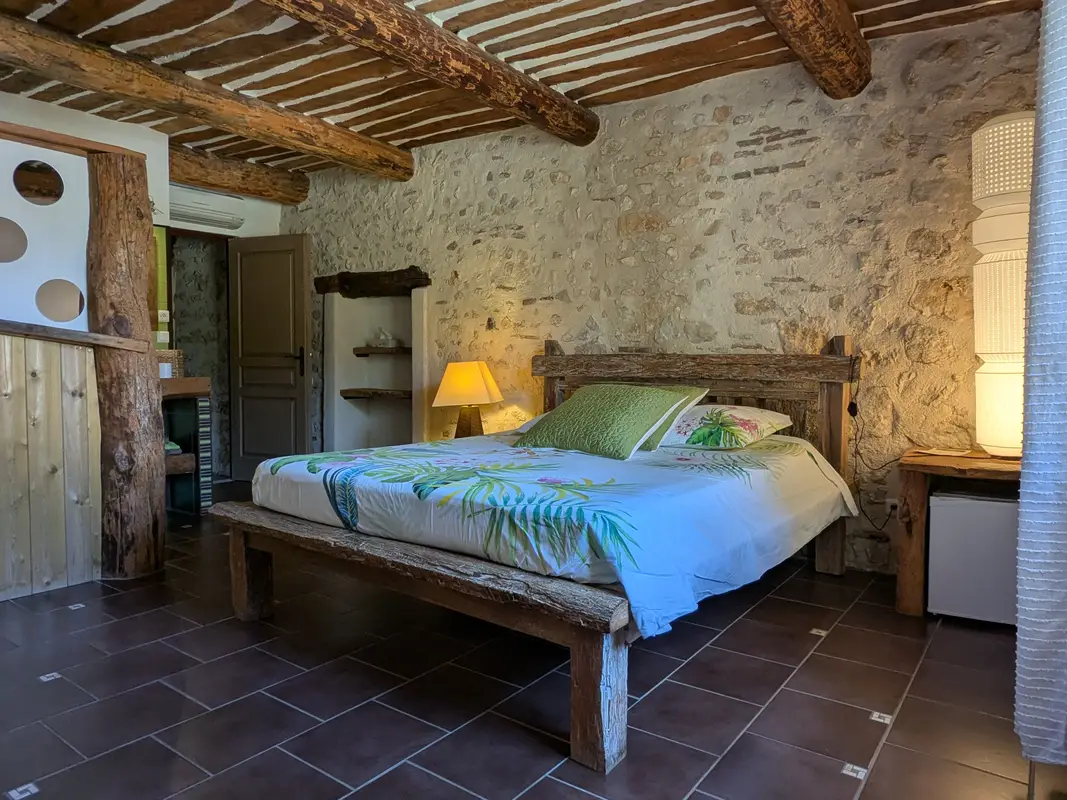 Chambre Provençale - Manoir de Gémenos B&B